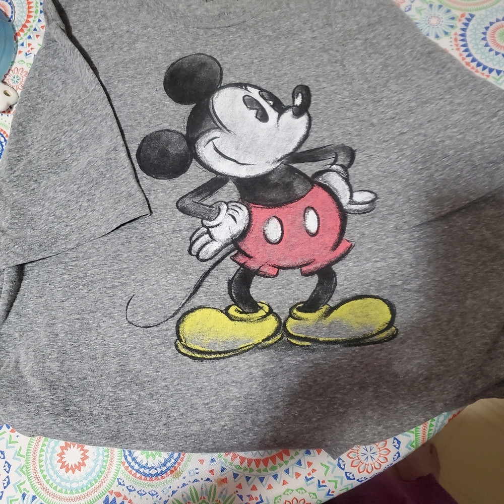 Tshirt - Picture 4 of 8